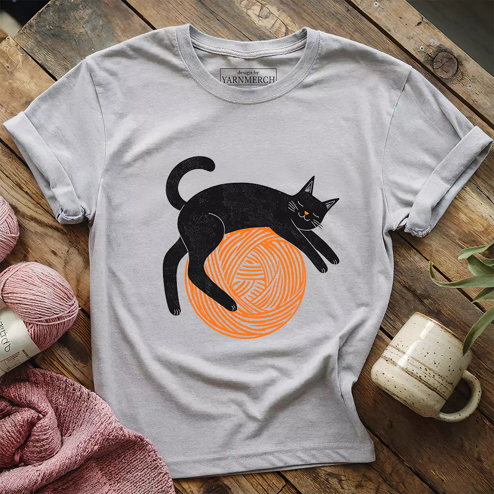 Lazy Cat & Yarn T-shirt
