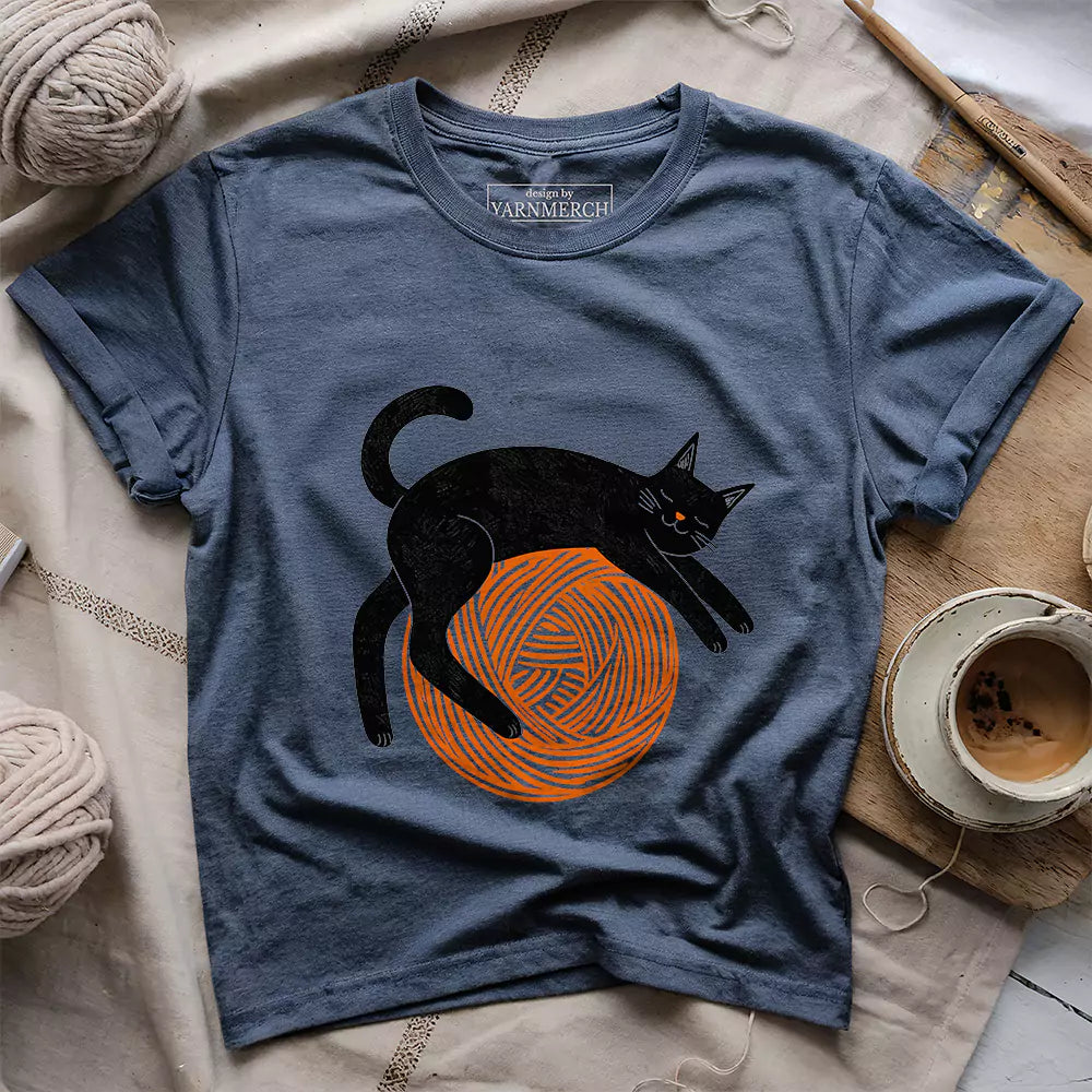 Lazy Cat & Yarn T-shirt
