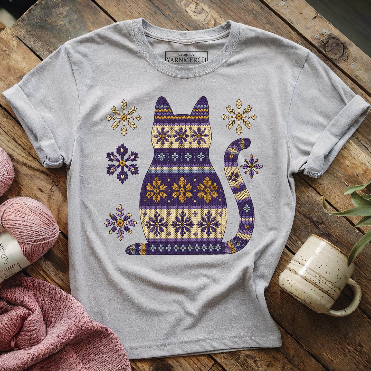 Lavender Knitting Cat T-shirt