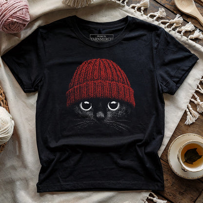 Beanie Black Cat T-shirt