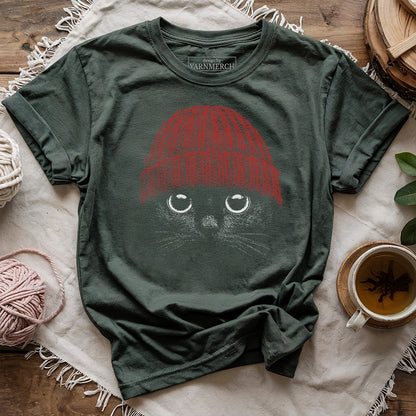 Beanie Black Cat T-shirt