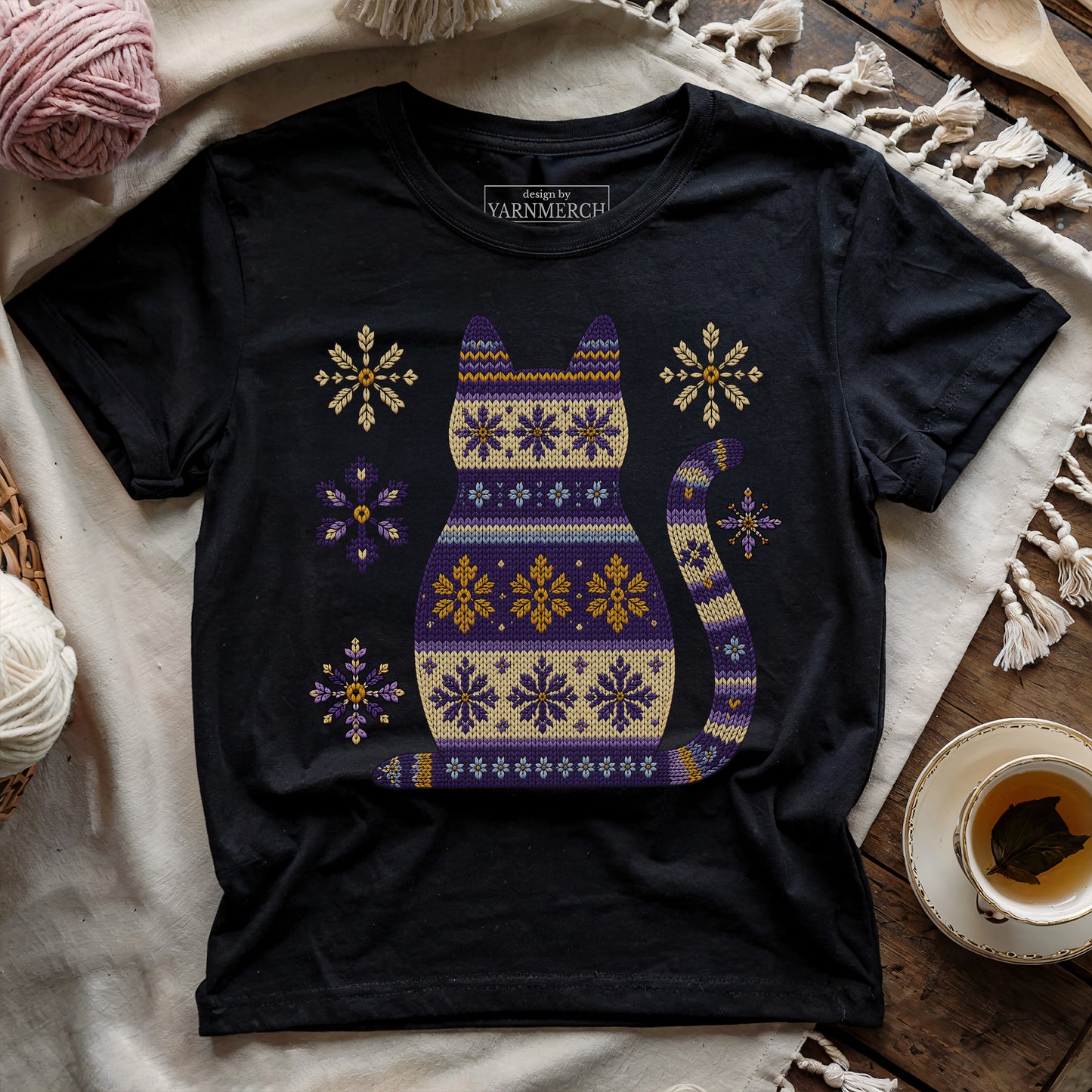 Lavender Knitting Cat T-shirt