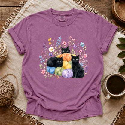 Comfort Colors I Like Yarn, Flowers And Three Cats T-shirt