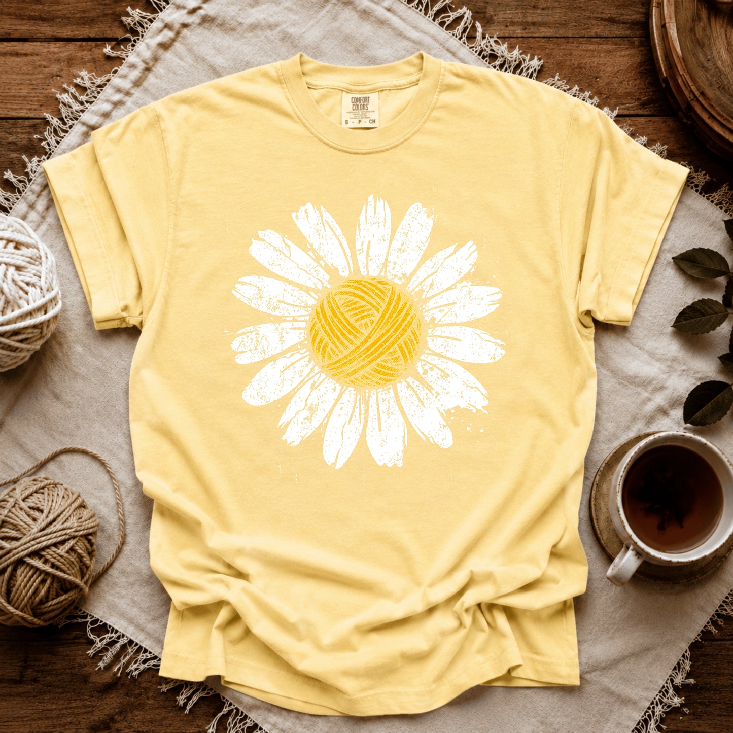 Comfort Colors Yarn Daisy T-shirt
