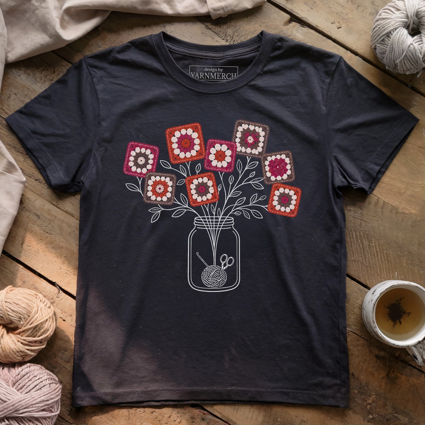 Red Granny Square Flower Jar T-shirt