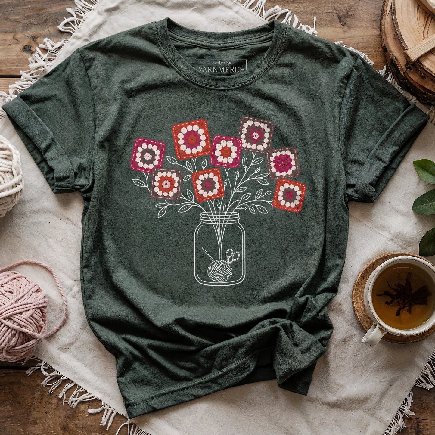 Red Granny Square Flower Jar T-shirt
