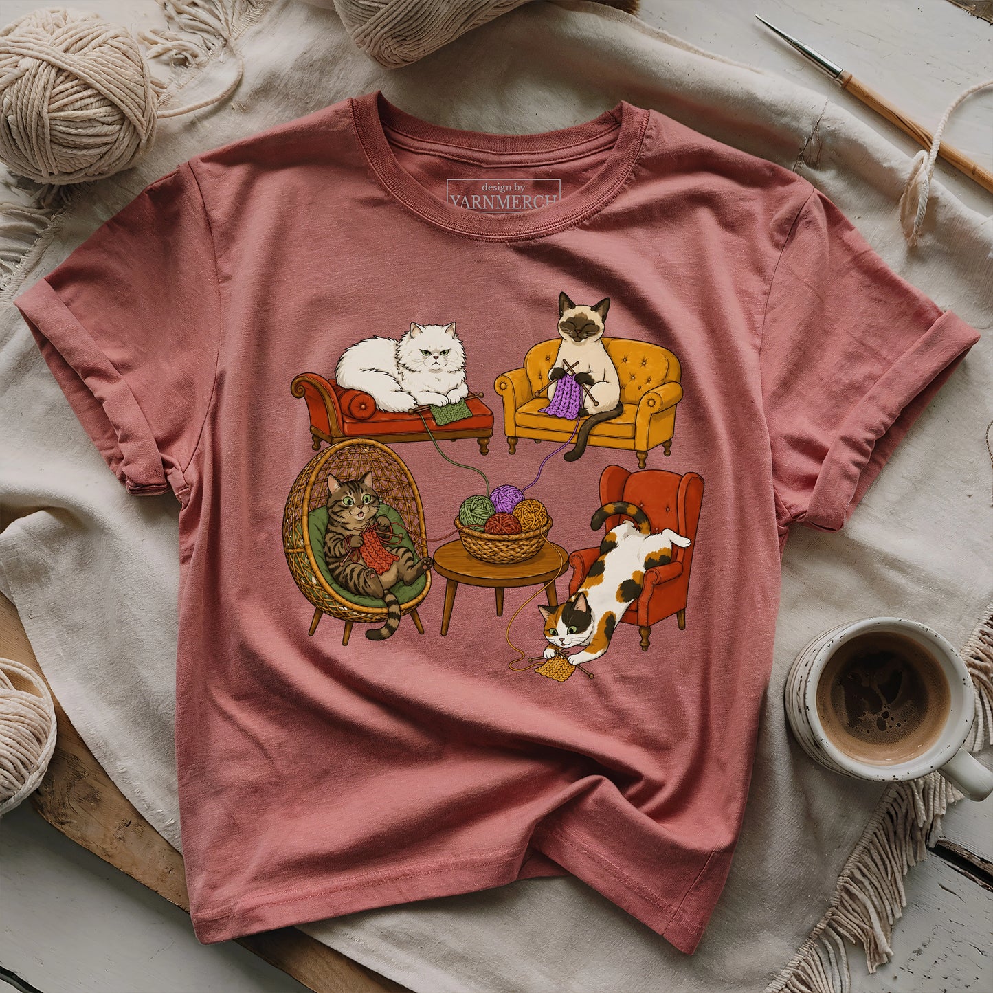 Knitting Cat Com T-shirt