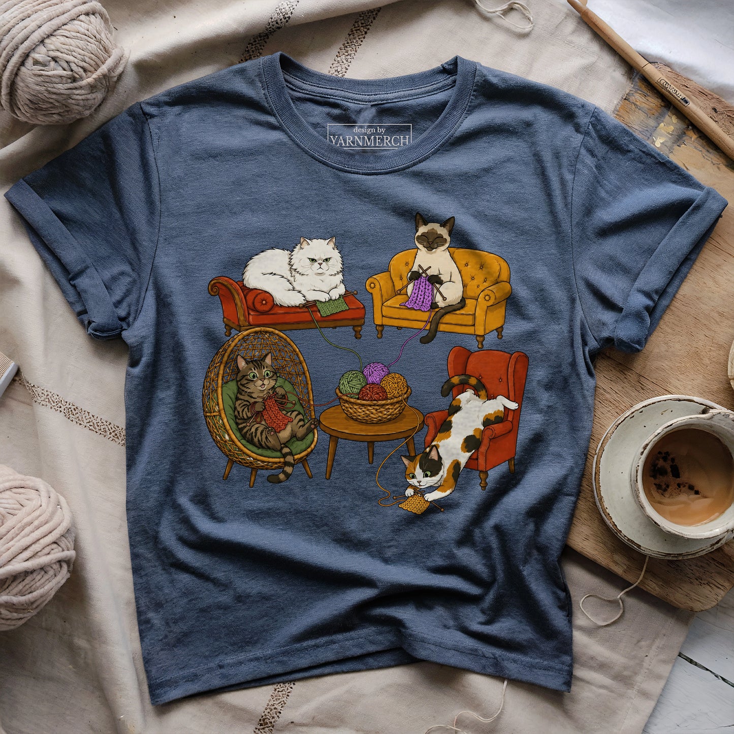 Knitting Cat Com T-shirt