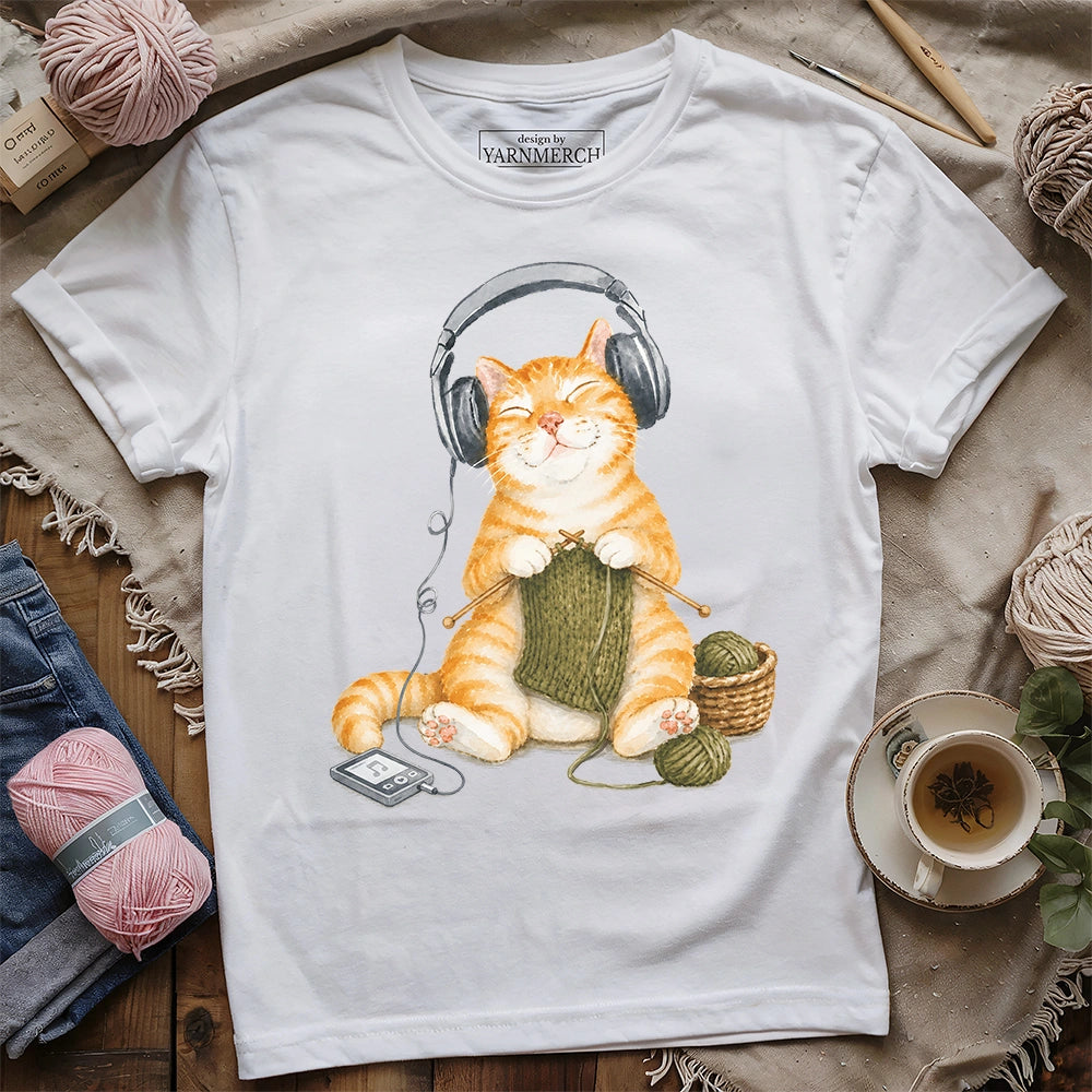 Knitting Headphone Cat T-shirt