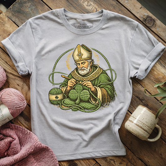 St.Patrick Crocheting Shamrock T-shirt
