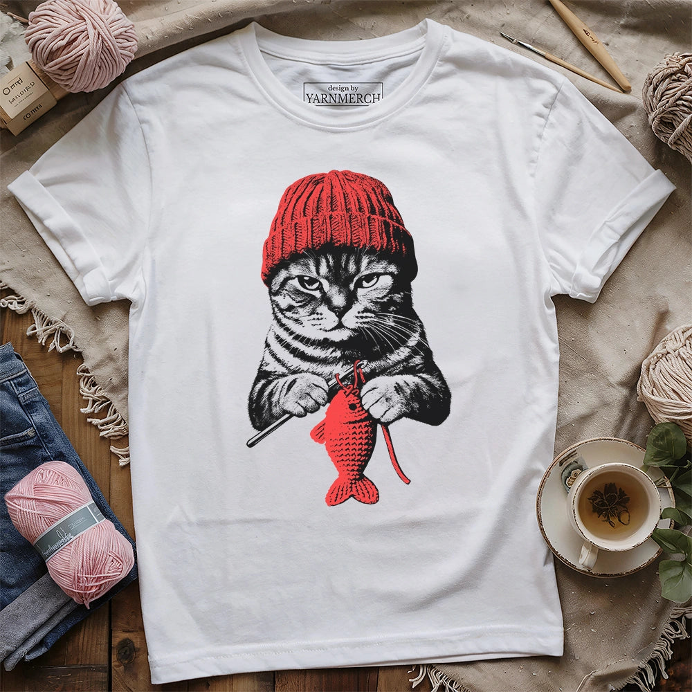 Vintage Crocheting Cat T-shirt
