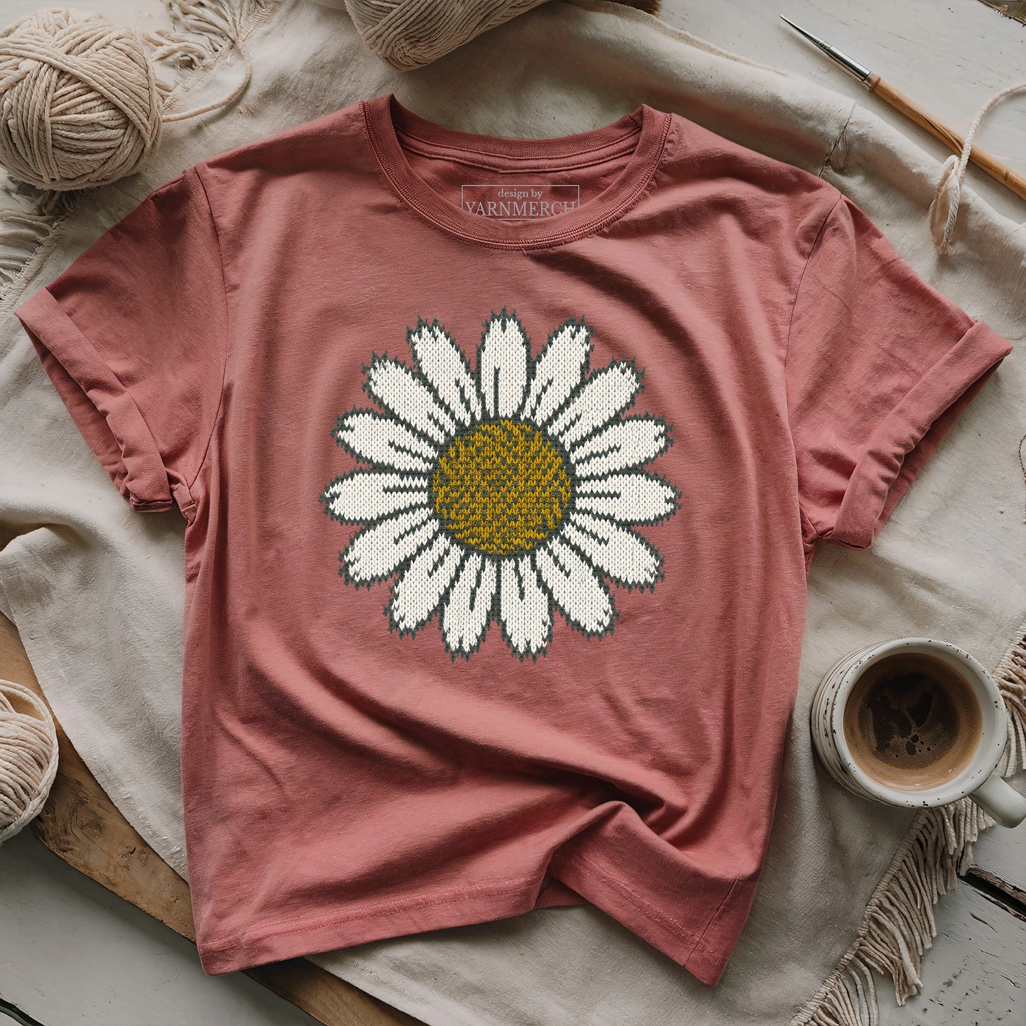 Daisy Pattern T-shirt