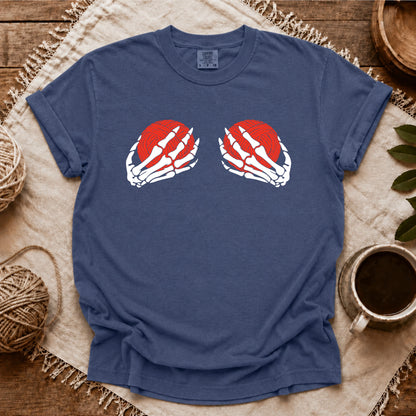 Comfort Colors Skeleton Hands & Yarn T-shirt