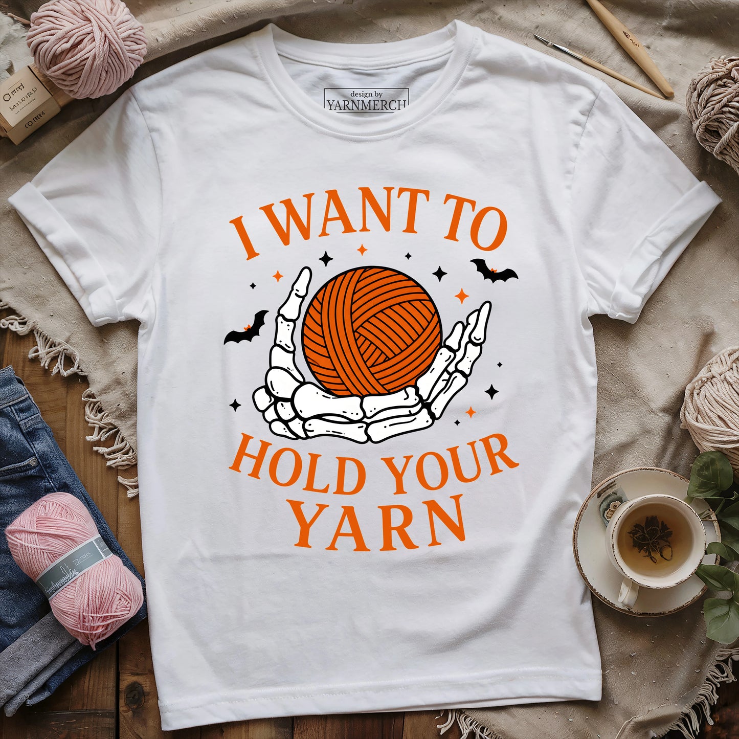 Hold your yarn T-shirt