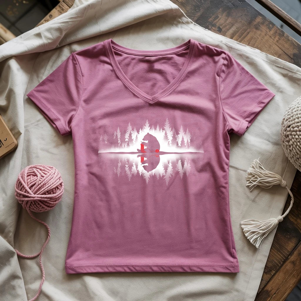 Bear Knitting Reflection Lady V-neck