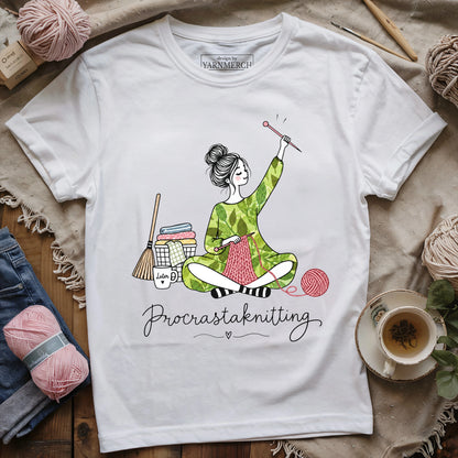 Procrastaknitting T-shirt