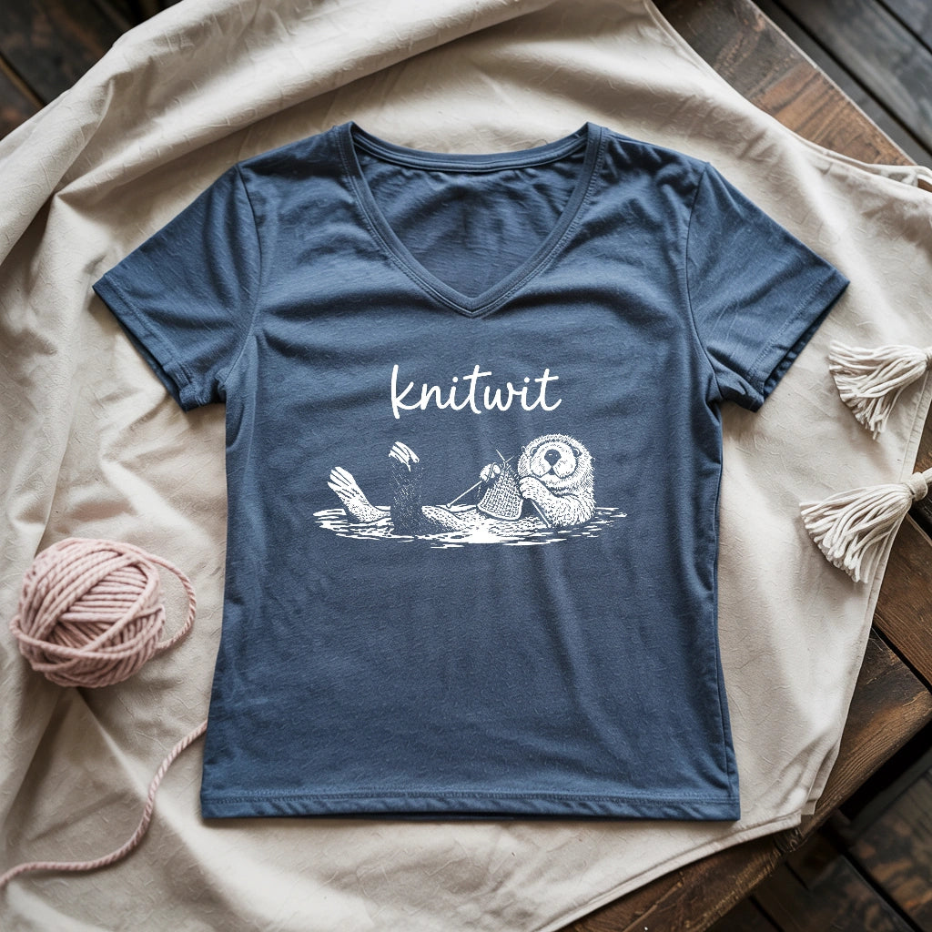 Knitwit Lady V-neck