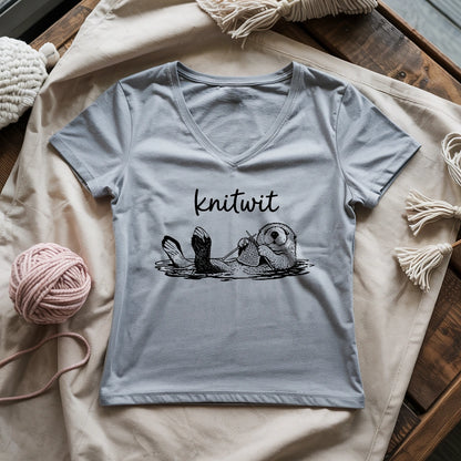 Knitwit Lady V-neck